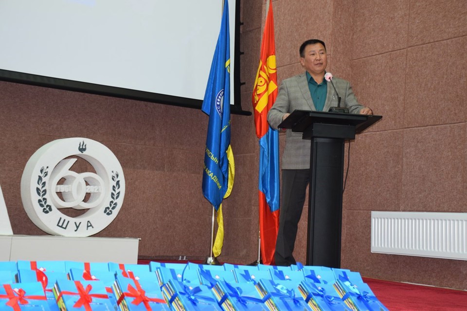 A series of simplified books on science has been unveiled