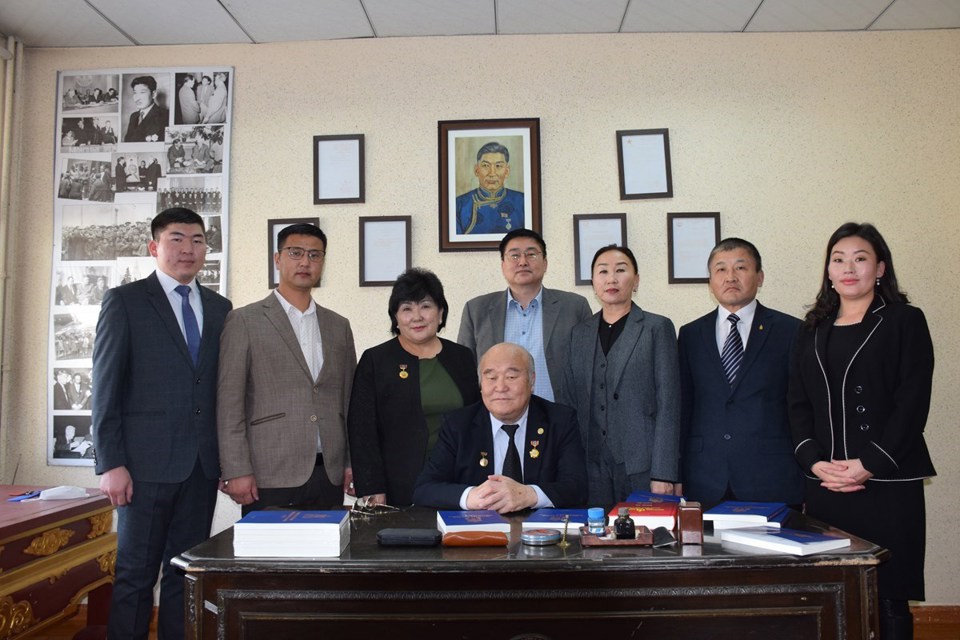 “HISTORY OF SCIENCE OF MONGOLIA” 5-volume book published
